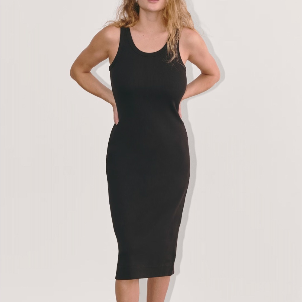 EVERLANE The '90s Rib Dress